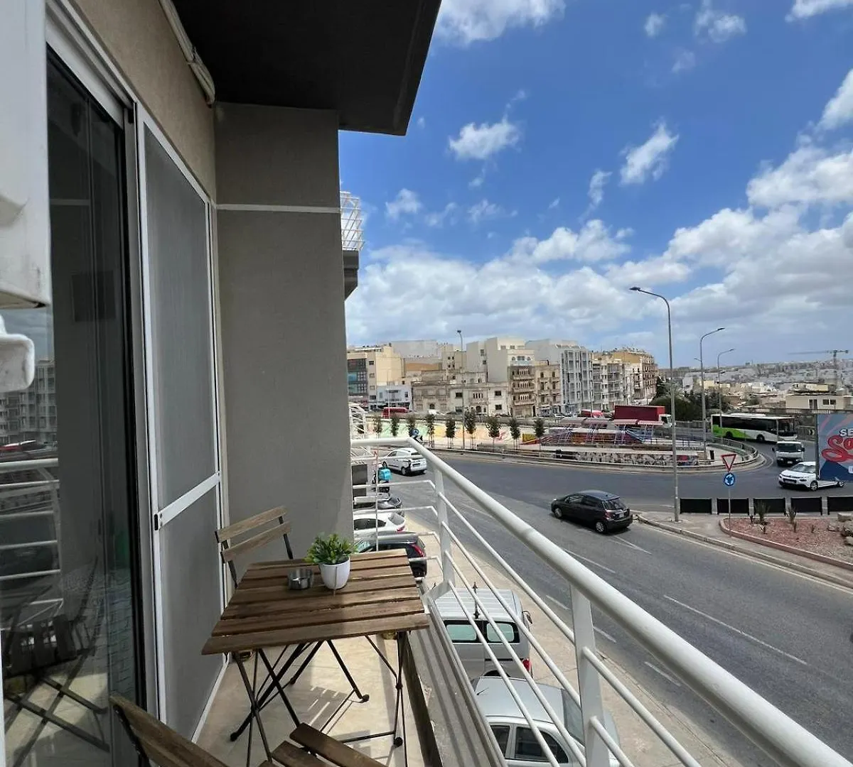 Perfectly Positioned In The Centre Of Malta Lägenhet Msida Malta